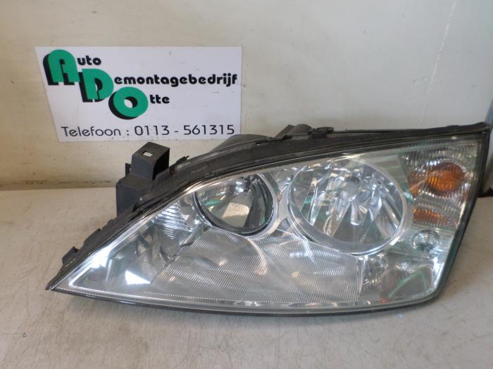 Koplamp links van een Ford Mondeo (Mondeo 00-), Gebruikt, -, -, Ophalen of Verzenden