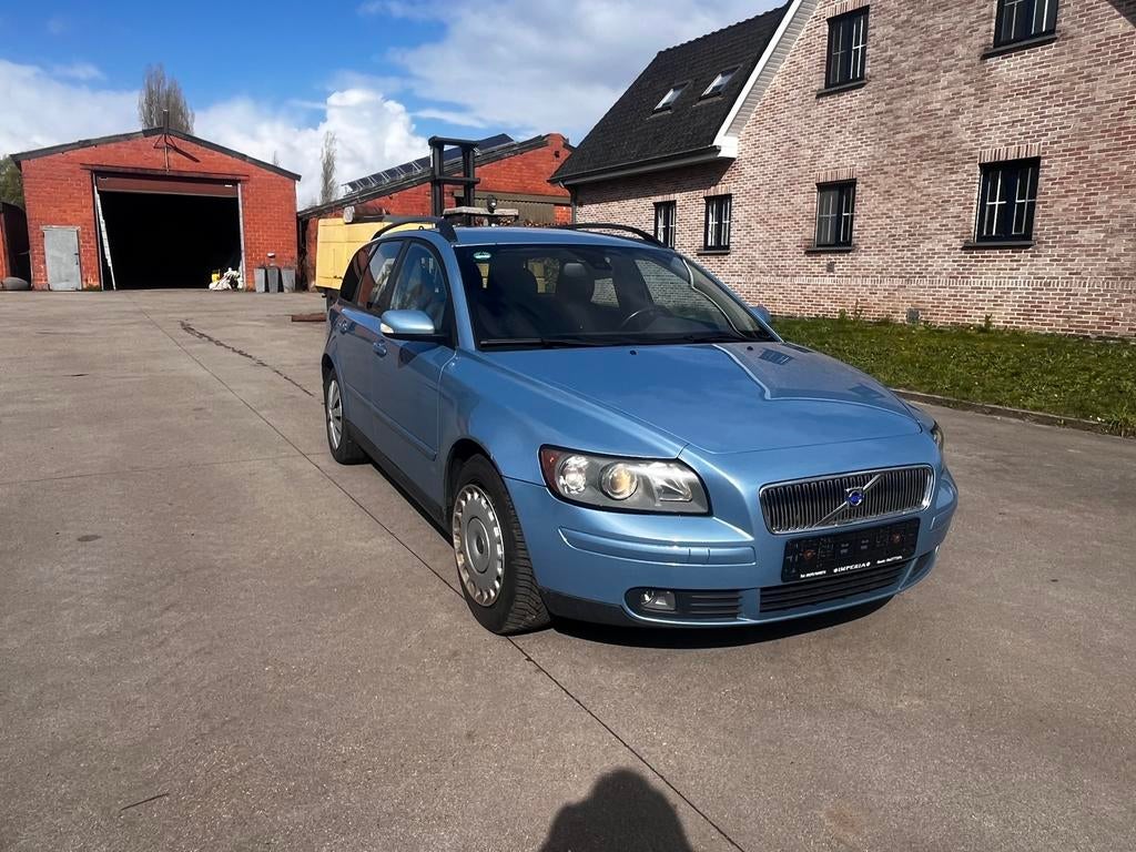 VOLVO V50 BENZINE AUTOMAT VAN 2005 MET 139DKM, Autos, Volvo, Achat, Feux de virage, Entreprise, Noir