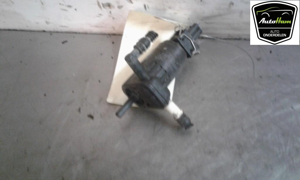 LAVE-GLACE POMPE AVANT Opel Corsa D (01-2006/12-2014), Utilisé, Opel