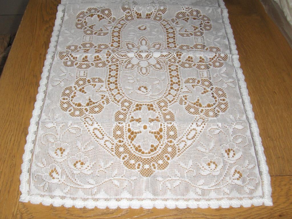 Napperons rectangulaire en dralon. (voir détail)., Maison & Meubles, Enlèvement ou Envoi, Neuf, Rectangle