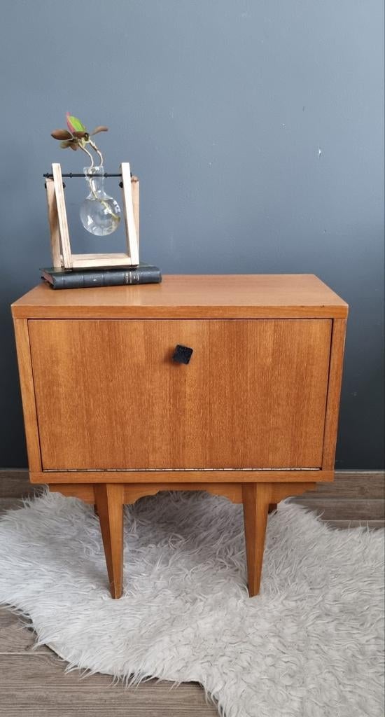 Vintage mid-century nachtkastje, Ophalen