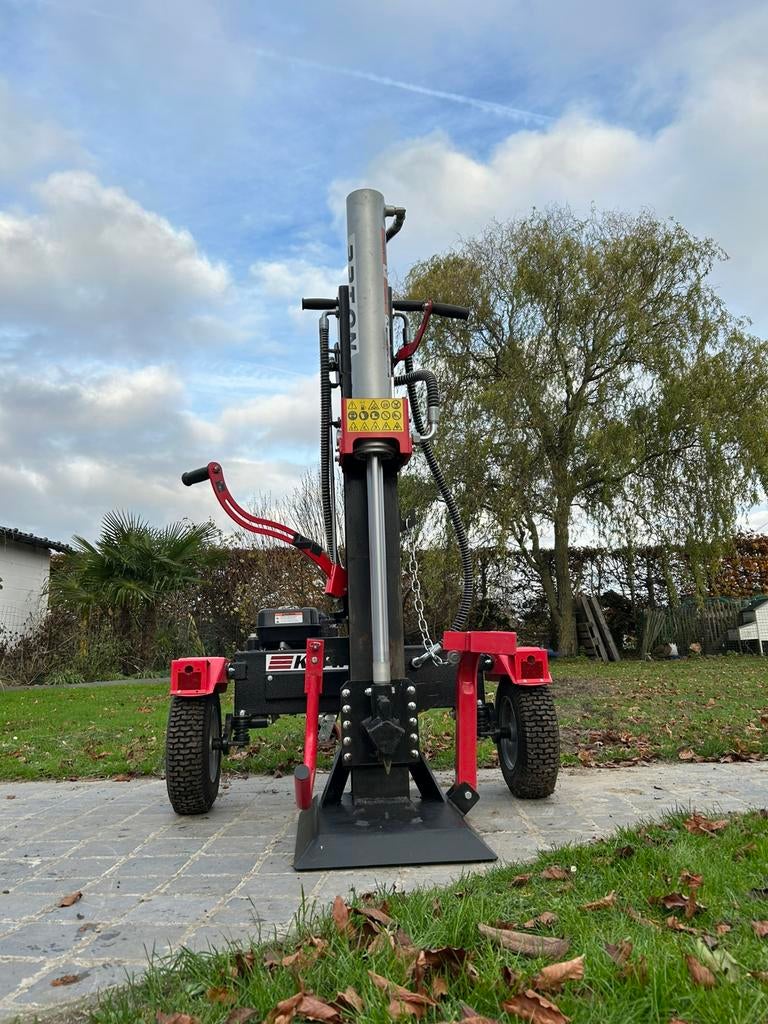 Kliever Klover Kliefmachine Kloofmachine TE HUUR, Tuin en Terras, Kloofmachines, Ophalen, Zo goed als nieuw, Benzine