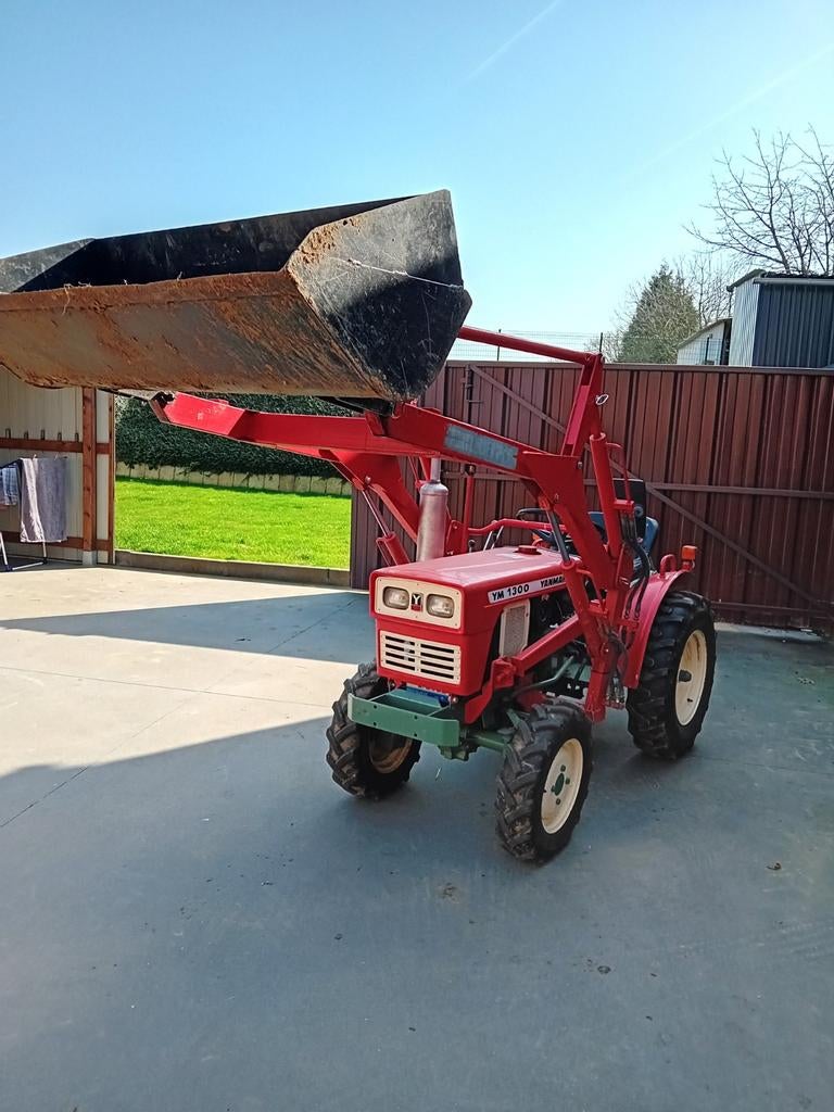 Av micro tracteur yanmar 1300 b, Articles professionnels