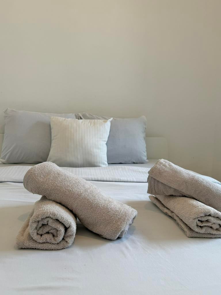 Appartement entièrement meublé a louer sans domiciliation, 35 à 50 m², Bruxelles