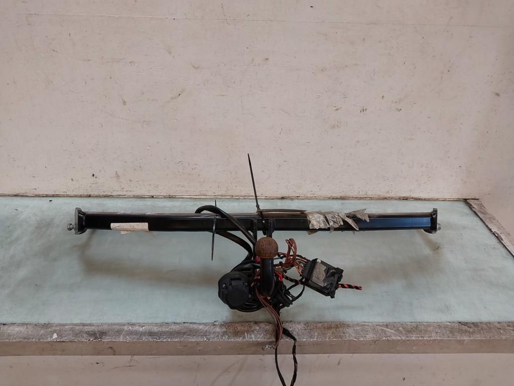 TREKHAAK Seat Ibiza V (KJB) (01-2017/-), Gebruikt, Service@seat.de, Seat Deutschland GmbH, Seat