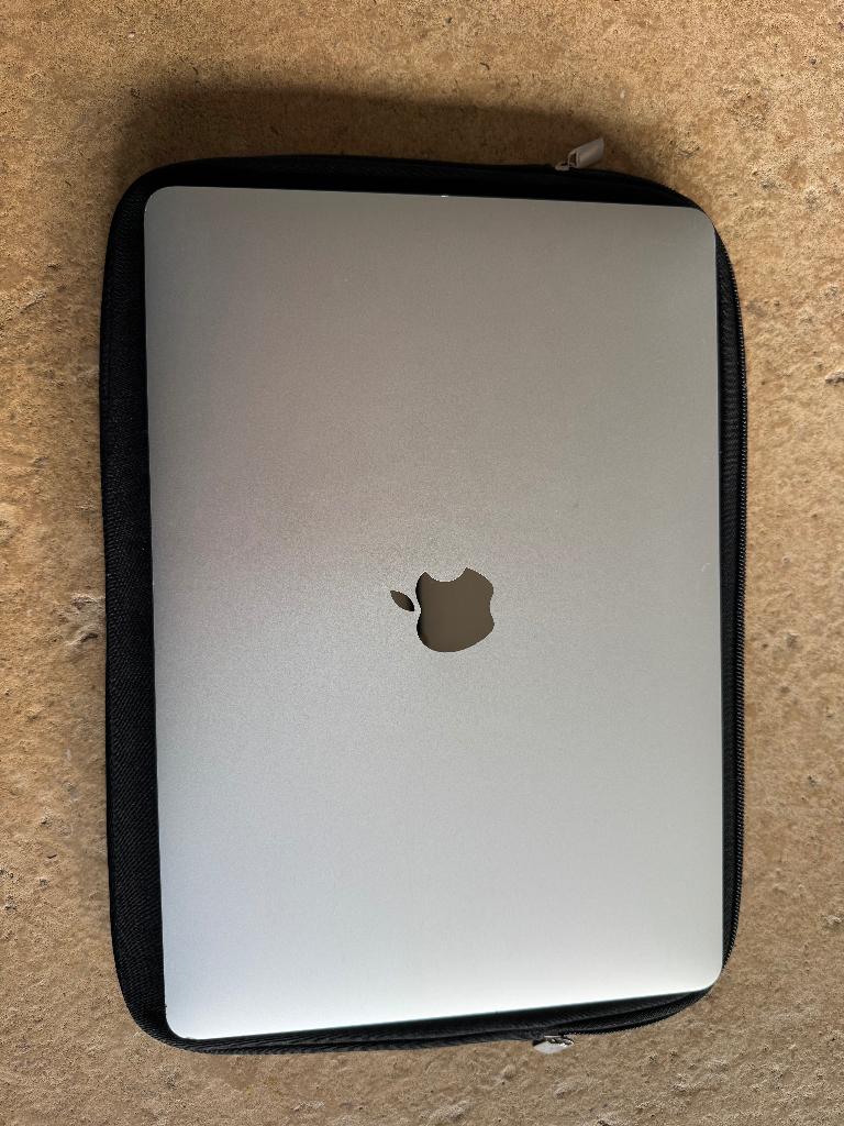 MacBook Pro 13-inch 2020, Informatique & Logiciels, Apple Macbooks, MacBook Pro, 13 pouces, 512 GB, Comme neuf