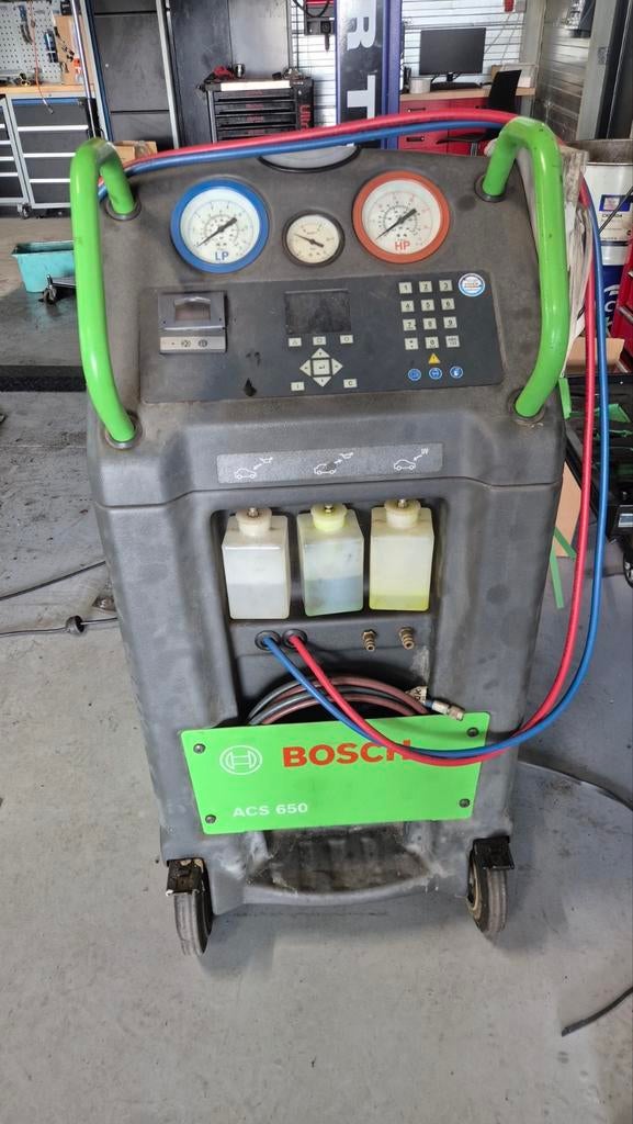 Bosch acs 650 airco machine goed onderhouden werkt perfect!, Enlèvement