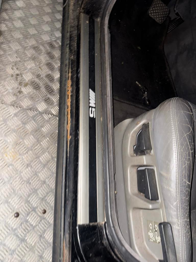 Bmw e34 m5 instaplijsten, Ophalen, BMW