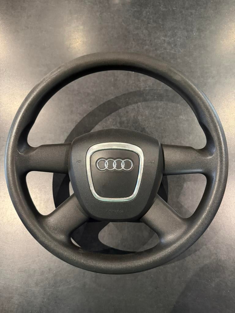 Volant audi, Enlèvement, Audi