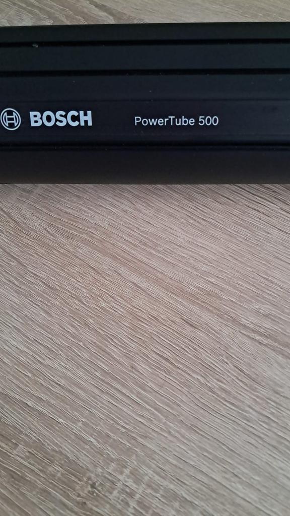 Bosch powertube 500 horizontaal, Fietsen en Brommers, Ophalen of Verzenden, Zo goed als nieuw