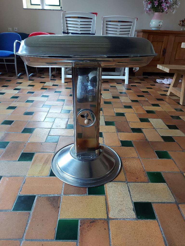 Barbecue en acier inoxydable, Enlèvement, Comme neuf