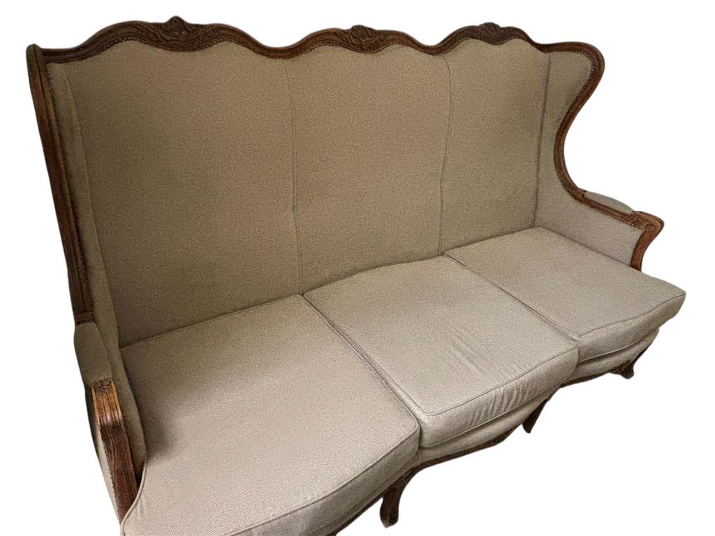 Canape style Louis xiv Napoléon Bridgerton, Enlèvement