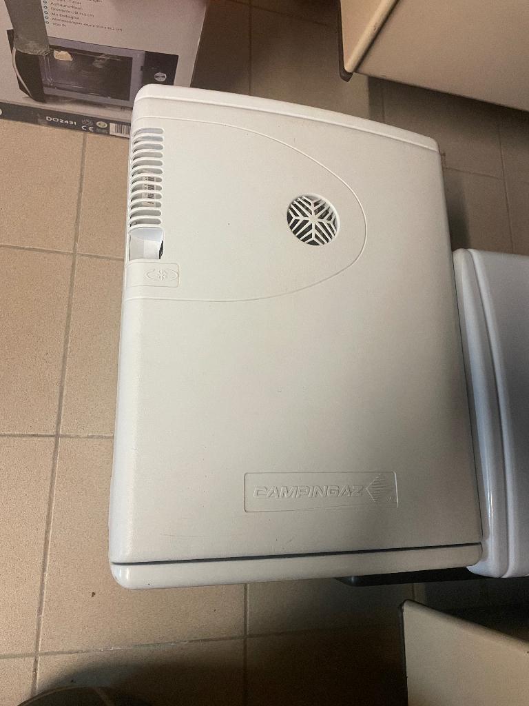 Frigobox Campingaz 36l, Caravans en Kamperen, Koelboxen, Ophalen, Zo goed als nieuw, Koelbox, Elektrisch