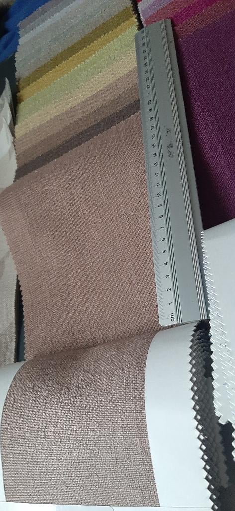 Stof 50 lapjes zelfde grootte, 50 verschillende kleuren, Neuf, Autres couleurs, Coton, Moins de 30 cm