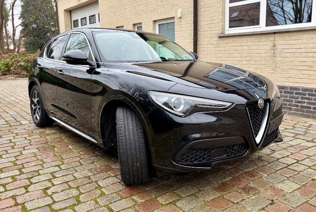 Alfa Romeo Stelvio 2.2 MJD Automatique  ### 63000 ###, Cuir, Entreprise, Garantie prolongée, Entretenue par le concessionnaire