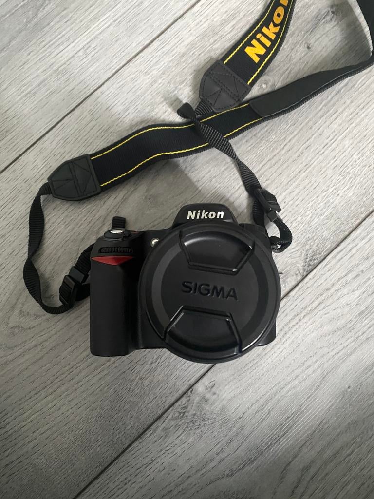 Objectif zoom Nikon D80 + Sigma 18-200 mm, Enlèvement ou Envoi, Comme neuf, Nikon