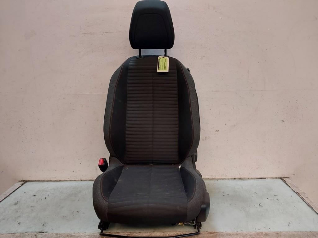 SIEGE AVANT GAUCHE ( CONDUCTEUR ) 208 II (UB / UH / UP), Autos : Pièces & Accessoires, Habitacle & Garnissage, Peugeot, Utilisé