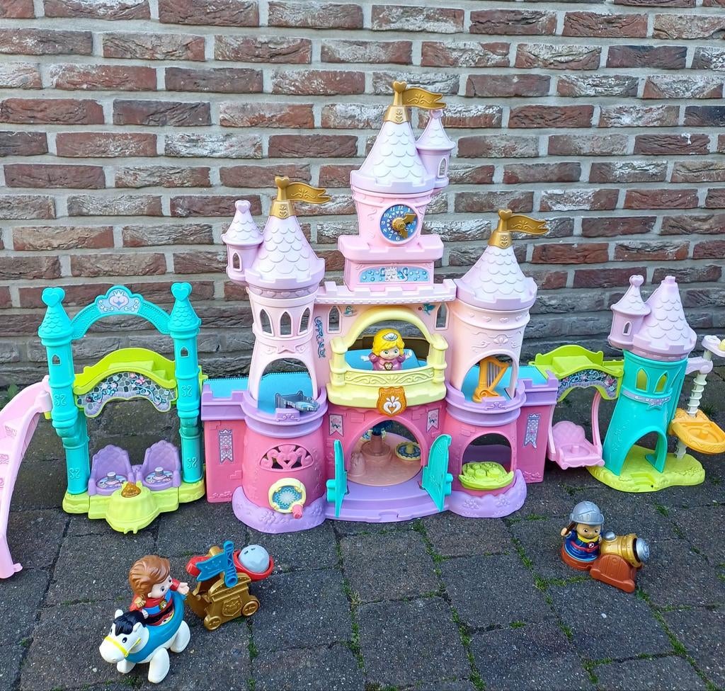 Vtech vrolijke vriendjes kasteel + extra toebehoren. Deinze, Enfants & Bébés, Jouets | My Little Pony, Enlèvement