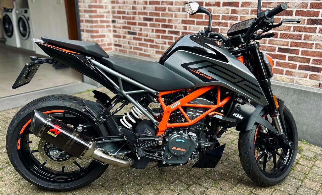 Ktm Duke 125, Motos, Motos | KTM, Particulier, Naked bike, jusqu'à 11 kW, 1 cylindre, Permis Moto A1 minimum, ABS, Éclairage LED