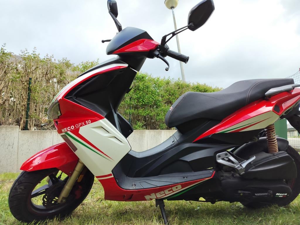 (neco gpx 50)  te koop klasse a /nooit opgedreven ️., Vélos & Vélomoteurs, Scooters | Yamaha, Autres modèles, 49 cm³, Enlèvement