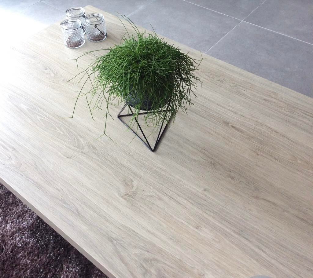 Table avec 6 chaises et table basse, Enlèvement