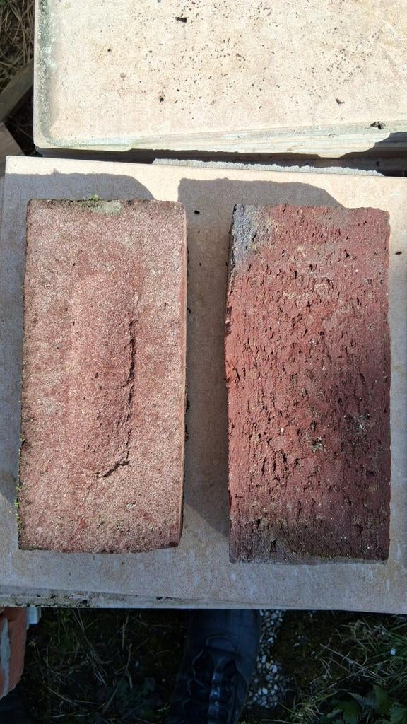 Rode recupstenen, Ophalen, Gebruikt, Bakstenen