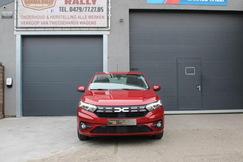 Dacia Sandero Expression (bj 2023, automaat), Auto's, Automaat, Stof, Gebruikt, 91 pk