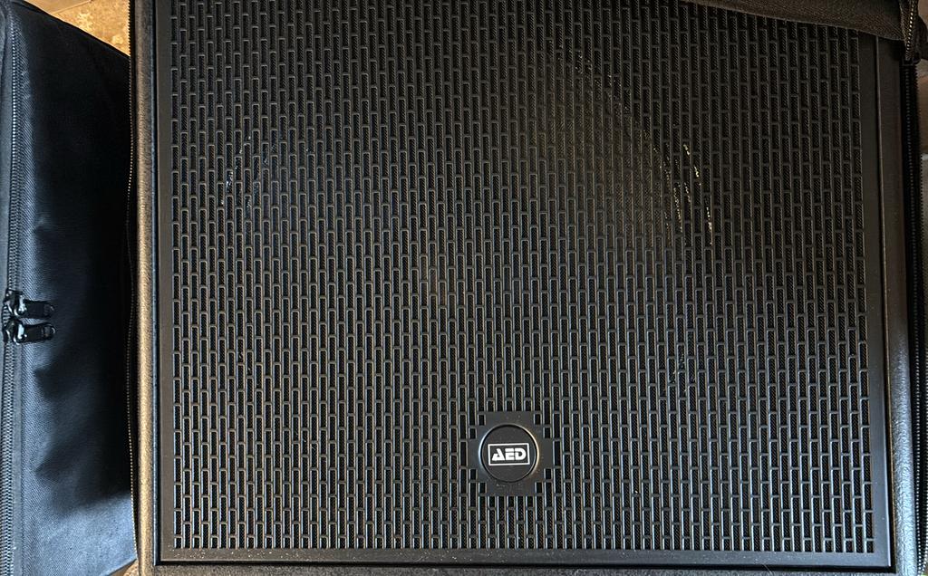 AED MULTISUB 2x SUB ACTIF 18 », Muziek en Instrumenten, Versterkers | Keyboard, Monitor en PA, Ophalen, Zo goed als nieuw