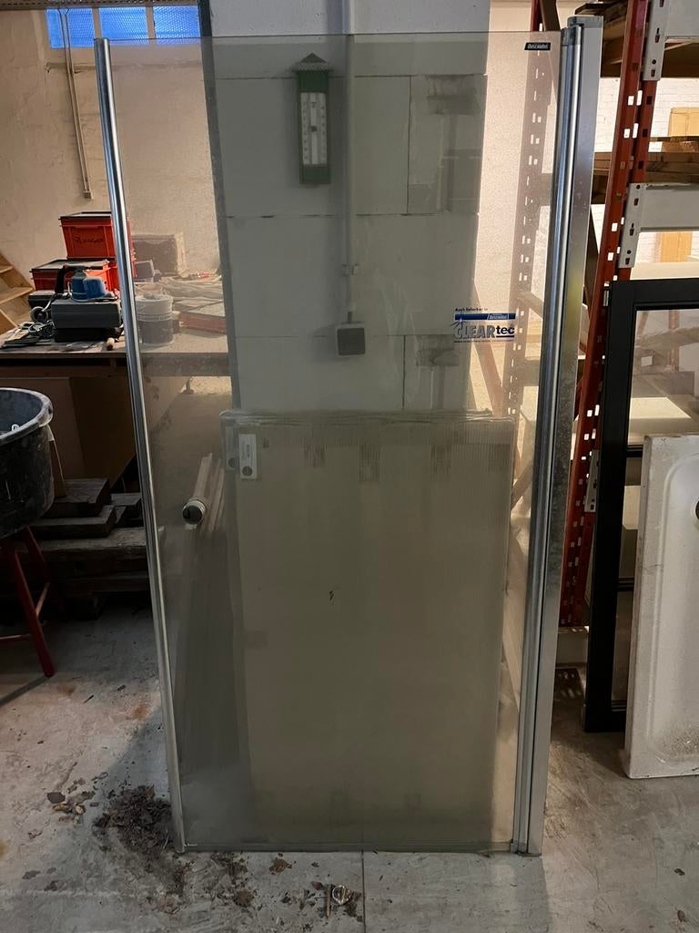 Douchedeur, Enlèvement, Comme neuf