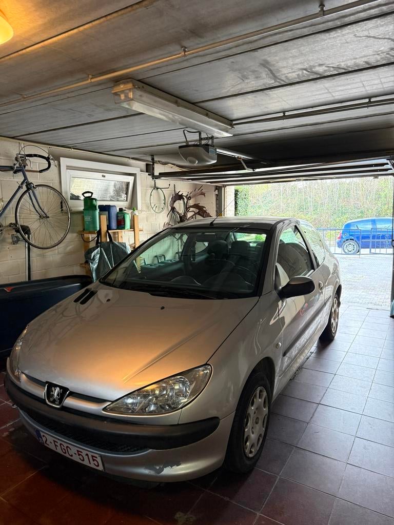 206 1.1, Autos, Argent ou Gris, Achat, Particulier, Euro 4
