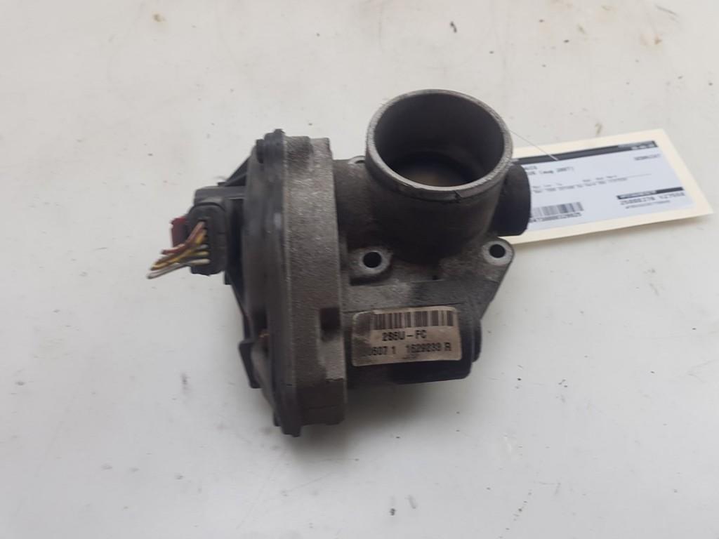 BOITIER PAPILLON Ford Focus 2 (01-2004/09-2012), Utilisé, Ford