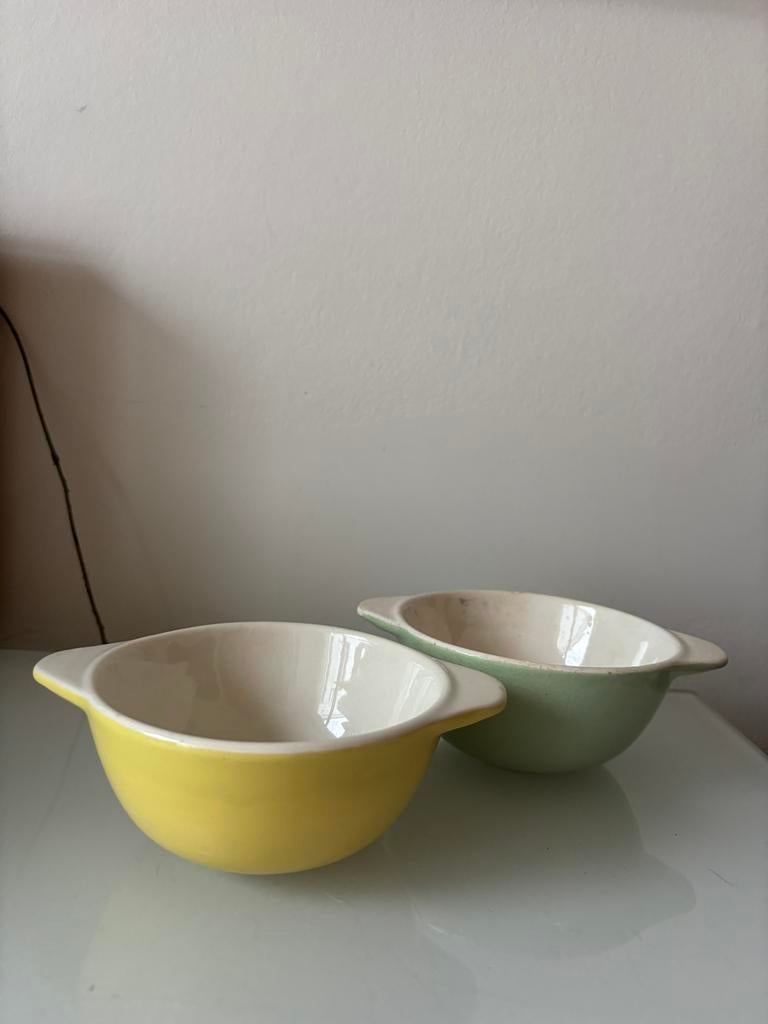 Villeroy & Boch 2 bols jaunes et verts, Antiquités & Art, Antiquités | Services (vaisselle) pièces, Enlèvement ou Envoi