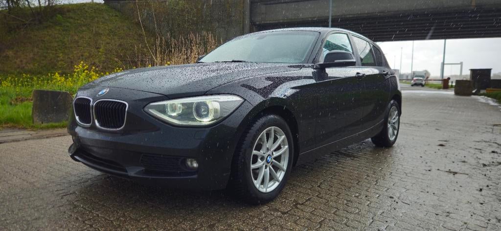 BMW 1 SERIE // 116I // 2015 // 136PK //  EURO 6  // XENON, Auto's, BMW, 1 Reeks, Euro 6, Particulier, Xenon verlichting