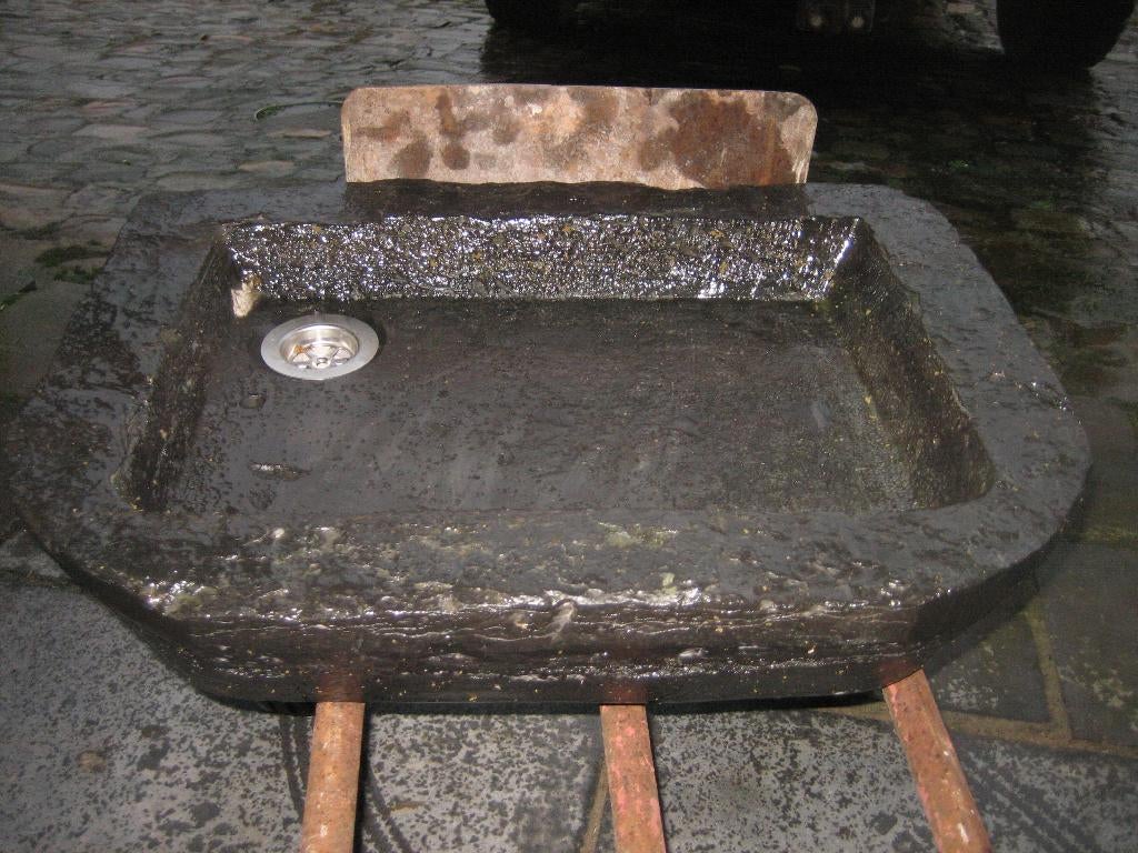 oude geleefde arduinen pompbak met ronde hoeken, Antiek en Kunst, Curiosa en Brocante, Ophalen