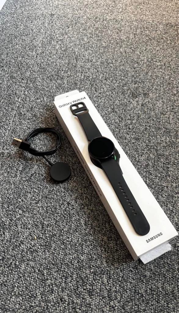 Galaxy watch 4, Enlèvement ou Envoi, Comme neuf