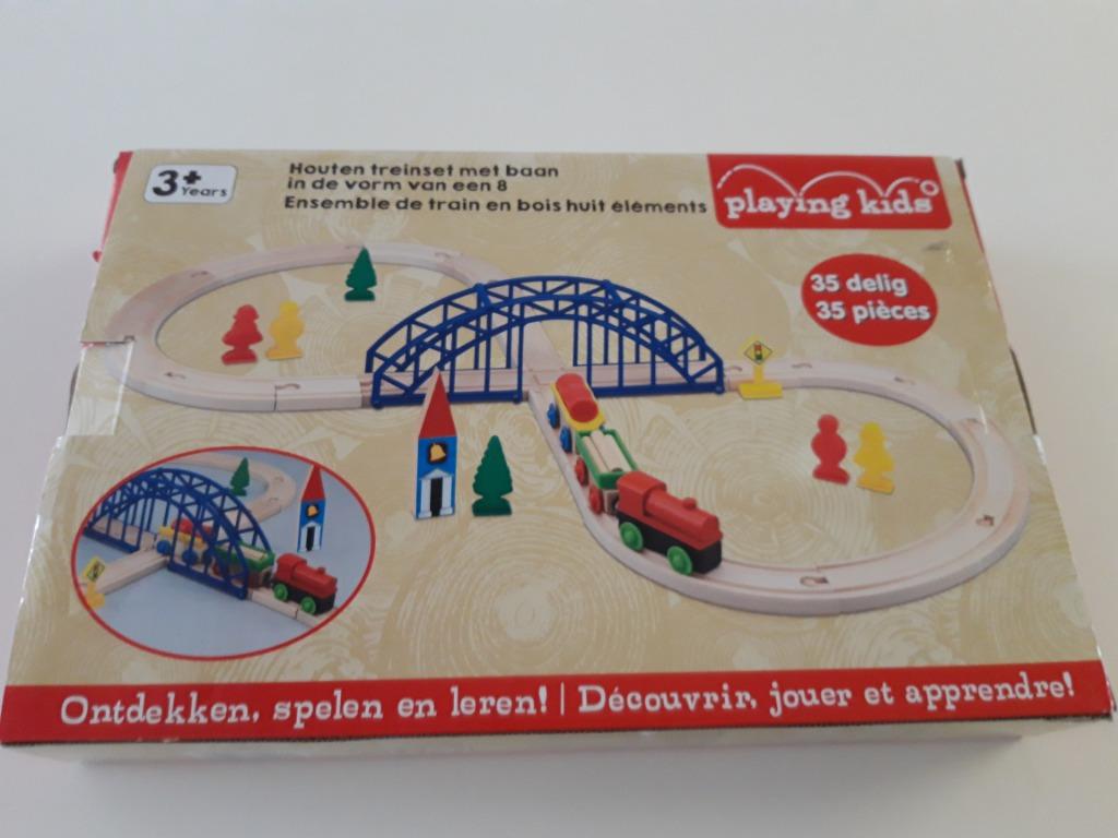 Houten treinset met baan, Kinderen en Baby's, Ophalen of Verzenden, Zo goed als nieuw, Overige typen