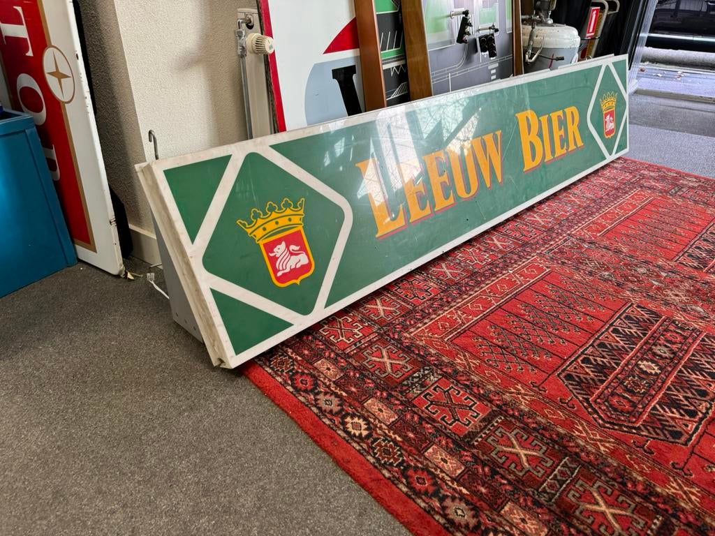 LION BEER caisson lumineux publicitaire ancien XXL, Enlèvement ou Envoi, Utilisé, Table lumineuse ou lampe (néon)
