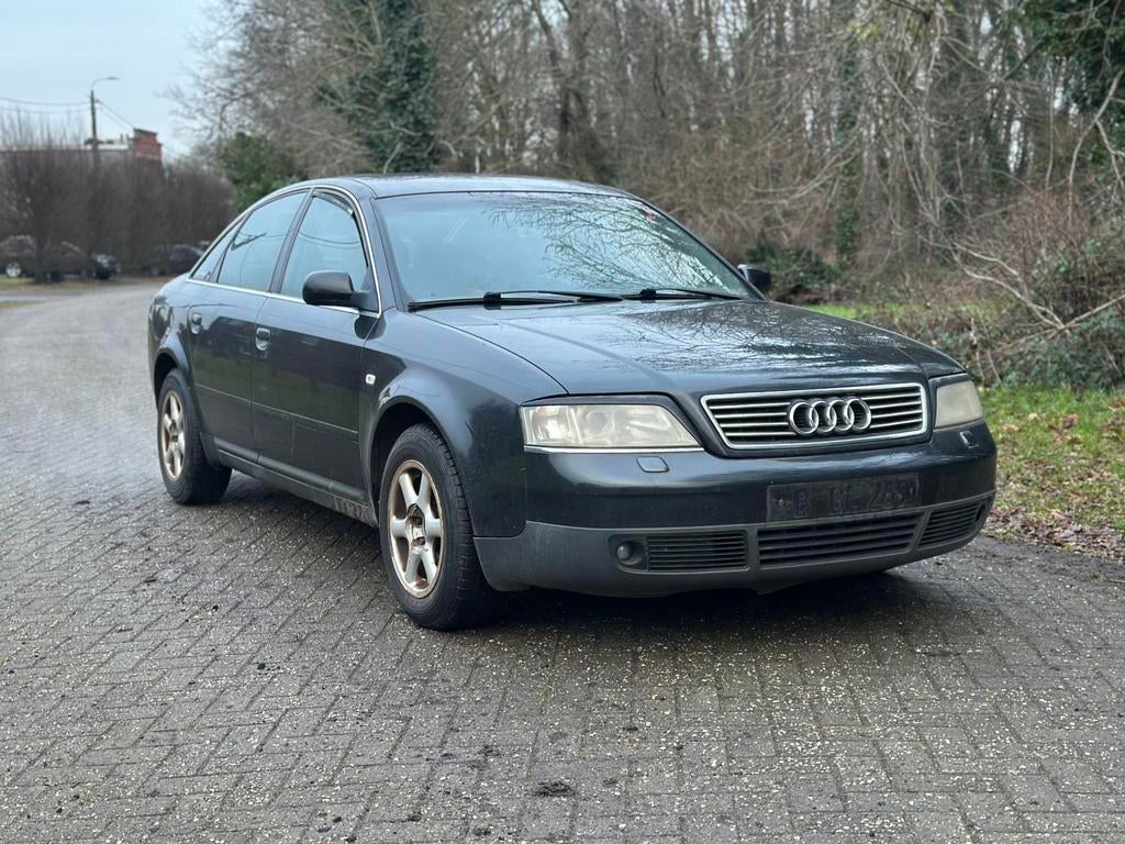 Audi A6 2.4 v6 Essence/Automatique/1000 € export, Autos, Audi, Cuir, Achat, Entreprise, 5 portes