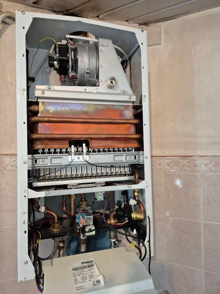 chaudière Vaillant, Bricolage & Construction, Chauffe-eau & Boilers, Chauffe-eau, Utilisé, Gaz naturel, 6 à 10 ans