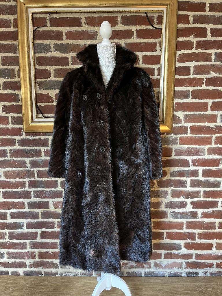 L-XL zwarte nertsmantel, Ophalen of Verzenden, Gedragen, Zwart