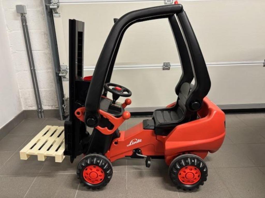 BIG Linde Chariot élévateur pour enfants, Enfants & Bébés, Enlèvement, Comme neuf