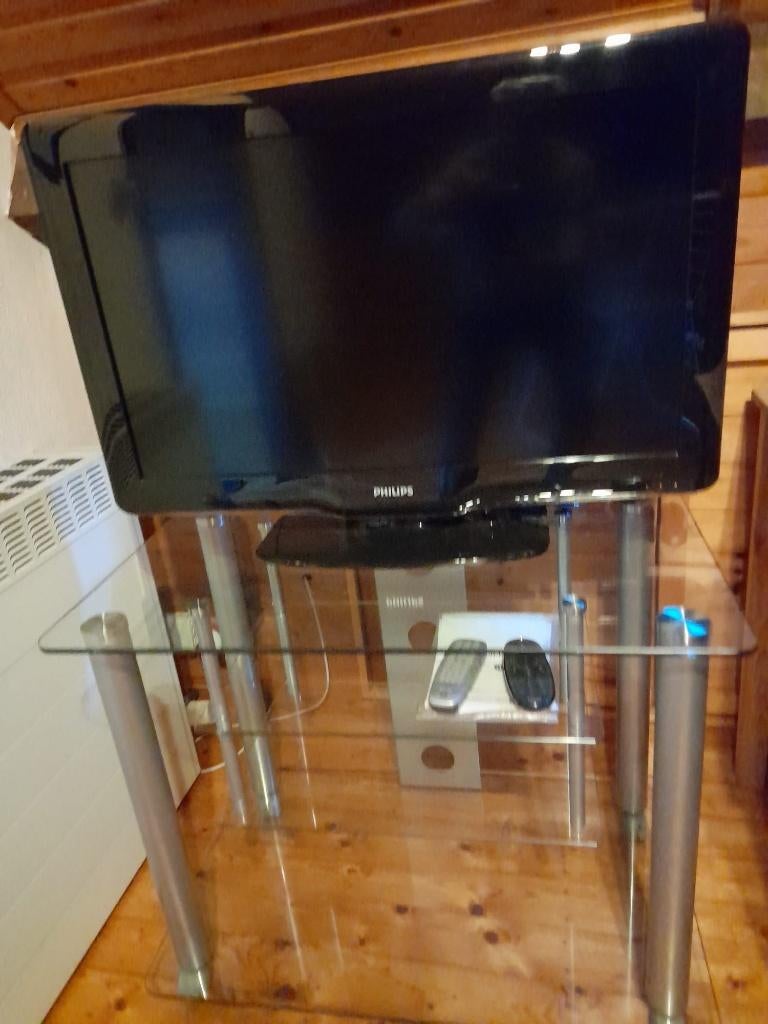 Philips TV + TV-tafel, TV, Hi-fi & Vidéo, Télévisions, Enlèvement, Utilisé, Philips