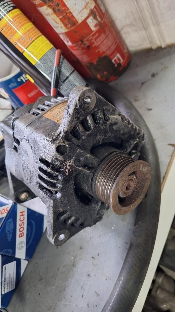 Alternator Ford Scorpio Cosworth 24V BOB, Auto-onderdelen, Ophalen, Ford