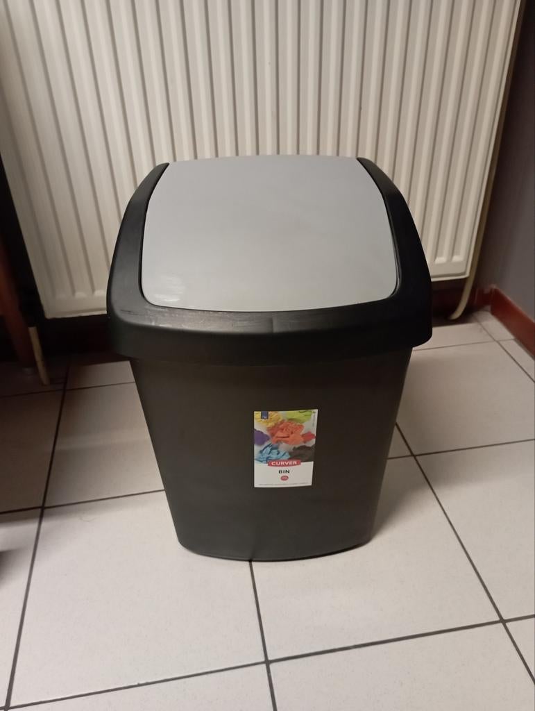 Poubelle Curver 25L, Maison & Meubles, Enlèvement, Comme neuf