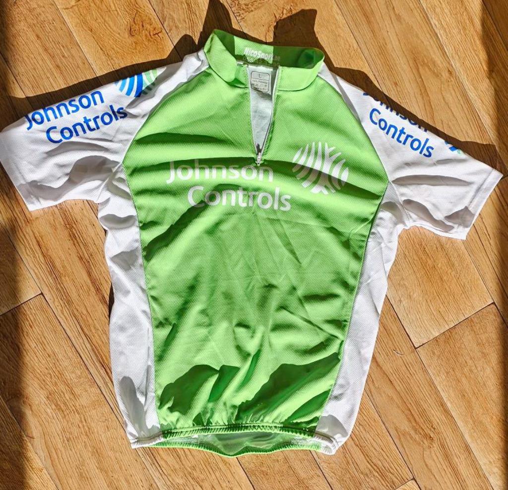 Tenue cycliste maillot + cuissard, Neuf, Vêtements d'extérieur, Enlèvement ou Envoi, L