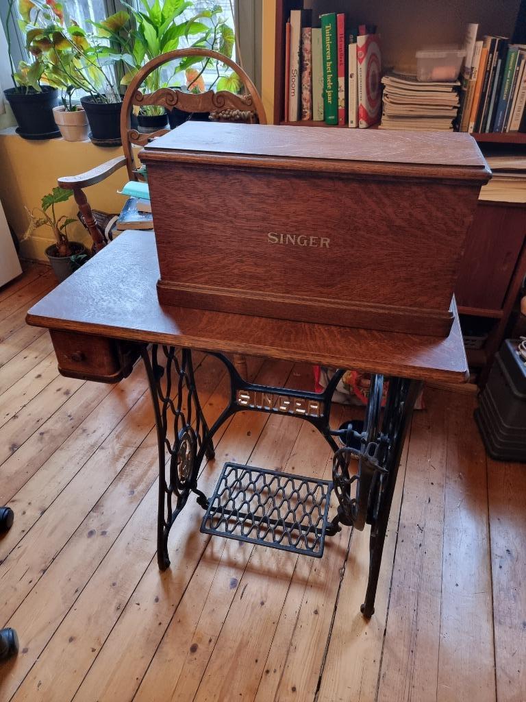 Singer antieke naaimachine, Ophalen