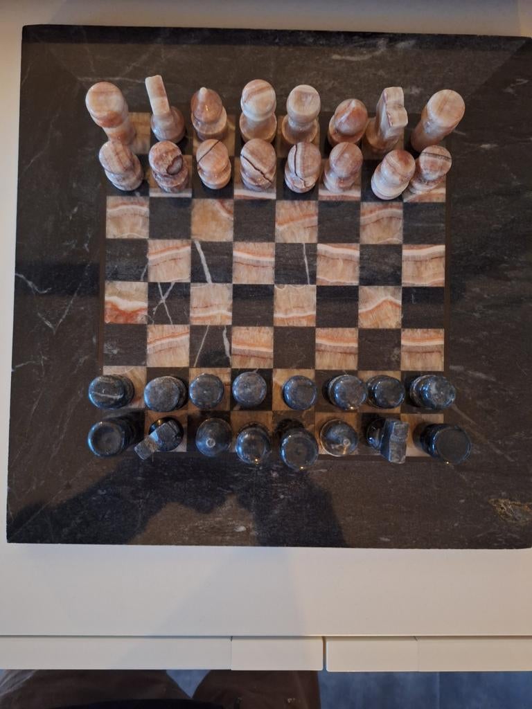Marmeren schaakbord. Nieuw, Ophalen