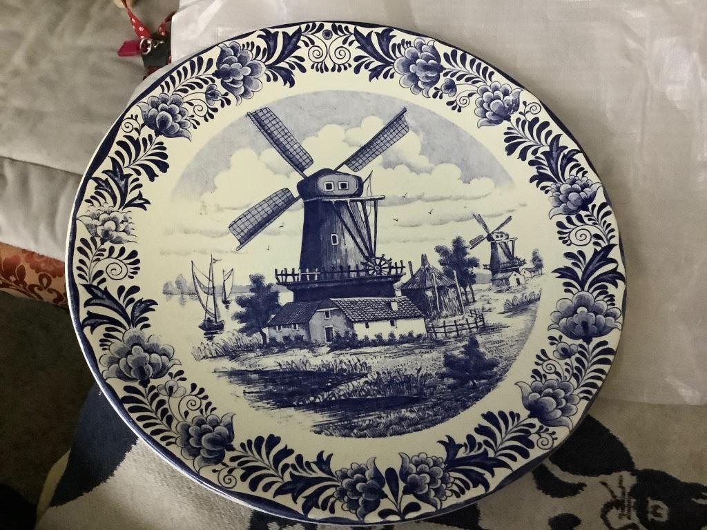 Grande assiette en Bleu de Delft., Enlèvement