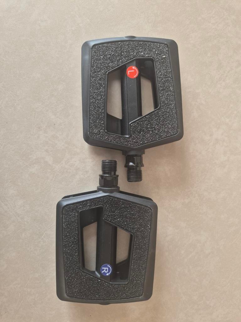 Fietspedalen, Ophalen