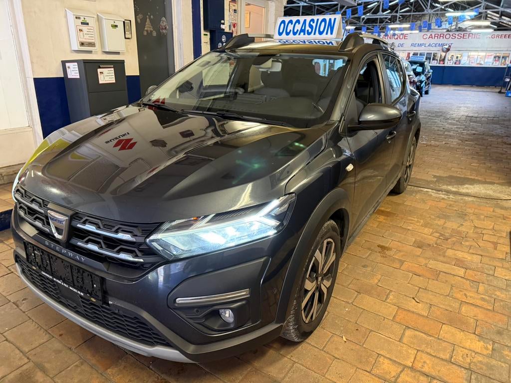 Dacia sandero Stepwey  1.0i  2022 euro6d 67 kw 97 cv, Autos, Dacia, Argent ou Gris, Achat, Euro 6, Entreprise